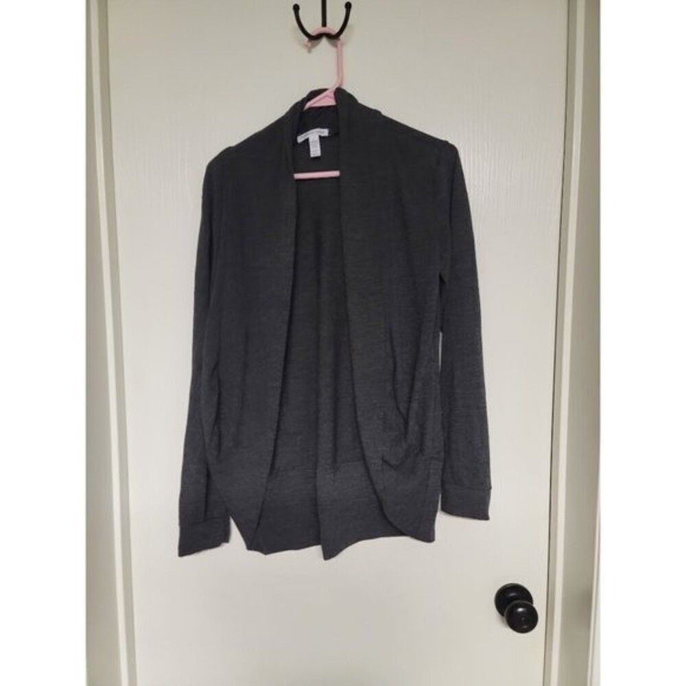 ~ womens grey ambiance apparel sweater - size large